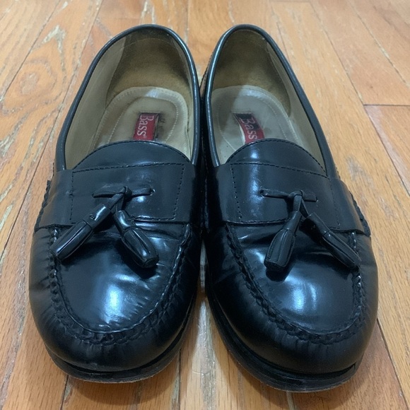 Men’s Bass Black Tassle Loafers Size 9.5 EUC main image 7